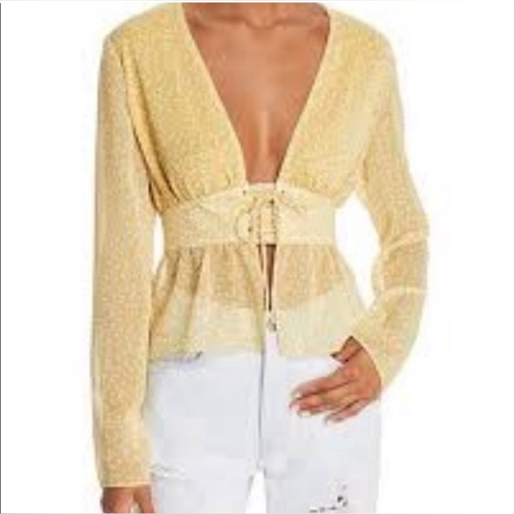 New The‎ East Order Floral Yellow Blouse Size Large